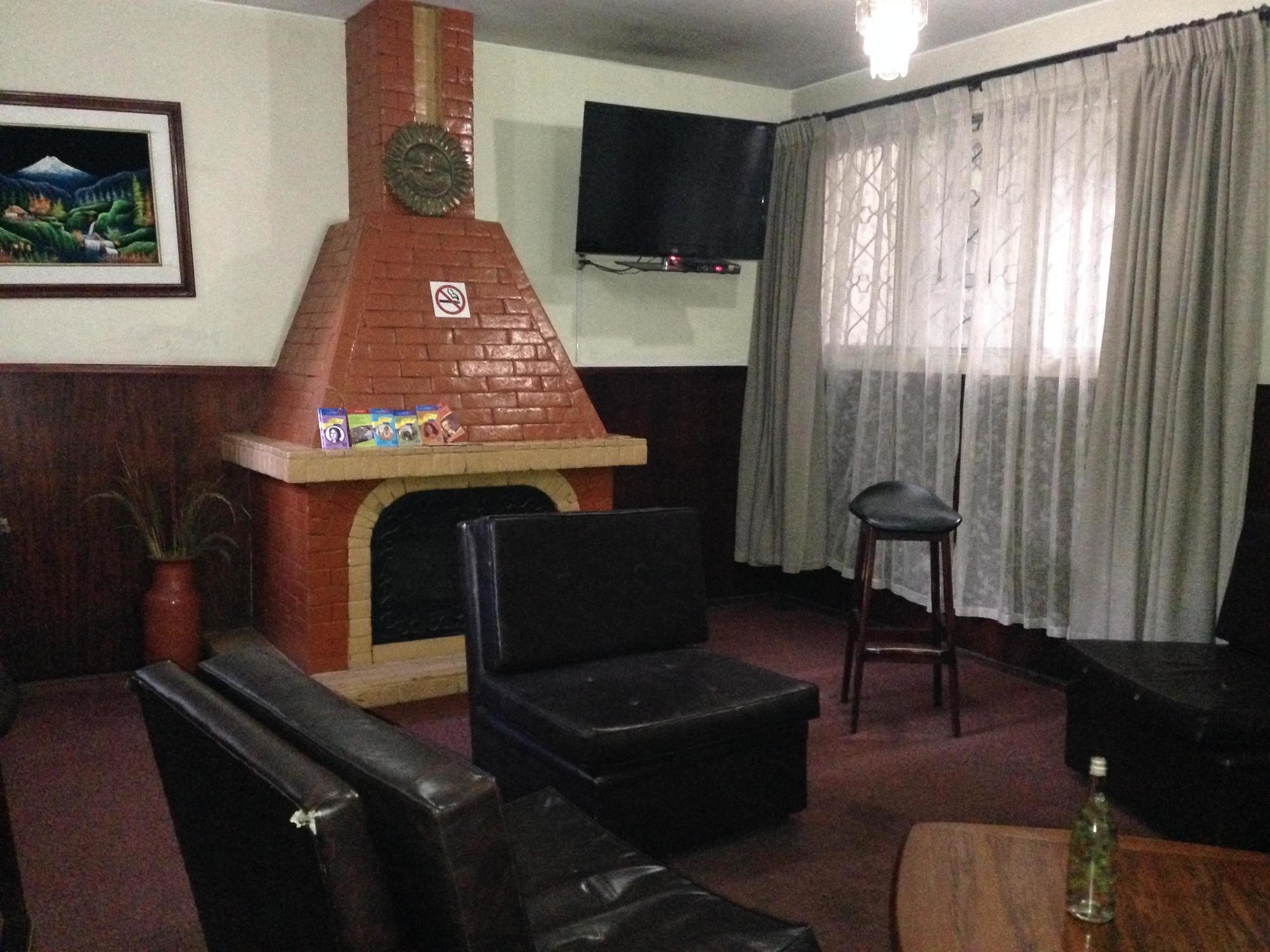 Hotel Majestic كويتو المظهر الخارجي الصورة