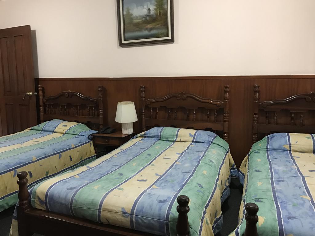 Hotel Majestic كويتو المظهر الخارجي الصورة